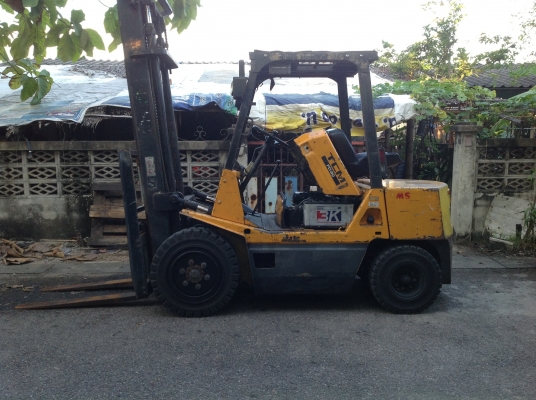 ขายโฟคลีฟTCM 3Ton เสา4 เมตร