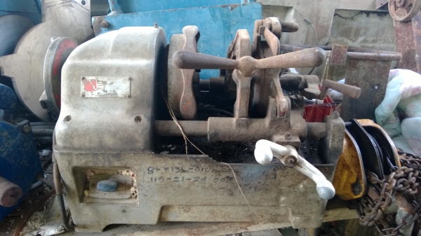 ขายเครื่องต๊าปเกลียวท่อ ขนาด 2 นิ้ว ขายเครื่องต๊าปเกลียวท่อ ขนาด 2 นิ้ว