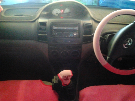 TOYOTA - VIOS - 1.5 VVTi AT TOYOTA - VIOS - 1.5 VVTi AT
