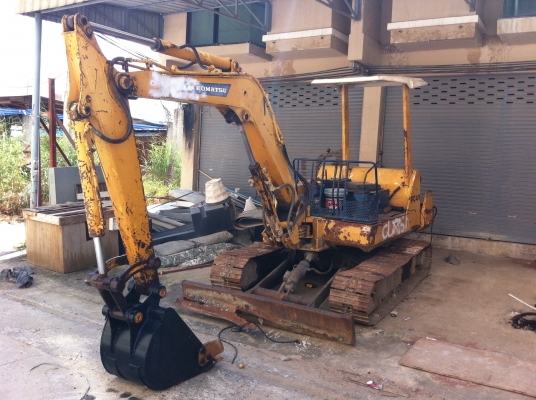 ขายแมคโคKomatsu PC40-6และรถตักKomatsu ขายด่วนๆรถใช้งานได้