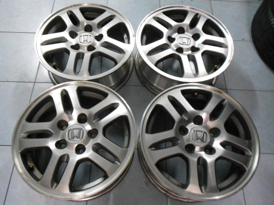 ขายล้อแม็กเปล่า Honda CRV ขอบ 15(5/114.3) สวยๆ เดิมๆ สีเดิม 1 ชุด/ใส่-ถ่วงฟรีค่ะ