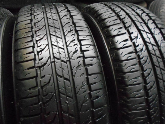 ขายยาง BFGoodrich Longtrail 205/70/15 ปี 10 ยางใหม่เก่าปีลงพื้นปี 13 ไม่มีปะ 1 ชุด/ใส่-ถ่วงฟรี