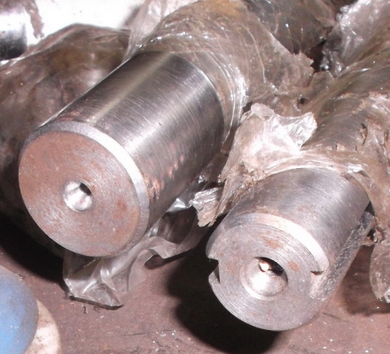 ขายเพลาเครื่องเจาะเรเดี่ยน ใส่ดอกสว่านเตเปอร์ MT4 ได้เลย