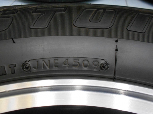 ขายล้อแม็ก ISUZU MU-7 ขอบ 16 พร้อมยางบริดสโตนปลายปี 09/เทิร์นได้-ใส่ฟรีค่ะ