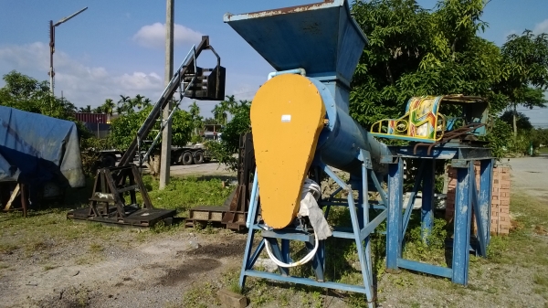 เครื่องบด อัด ทำความสะอาด พลาสติก....เลิกกิจการขายยกชุด อุปกรณ์ครบ เครื่องบด อัด ทำความสะอาด พลาสติก....เลิกกิจการขายยกชุด อุปกรณ์ครบ