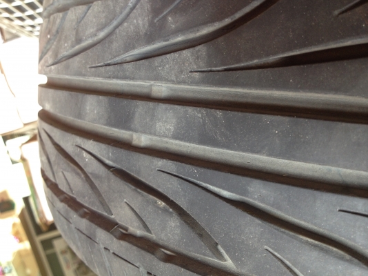 ขายล้อขายล้อ 17 พร้อมยาง 205/45/17 ขายล้อขายล้อ 17 พร้อมยาง 205/45/17