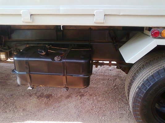 รถสิบล้อ HINO FM 3H รถปี 37 รถสวย มีทะเบียนครบ ราคาต่อรองได้