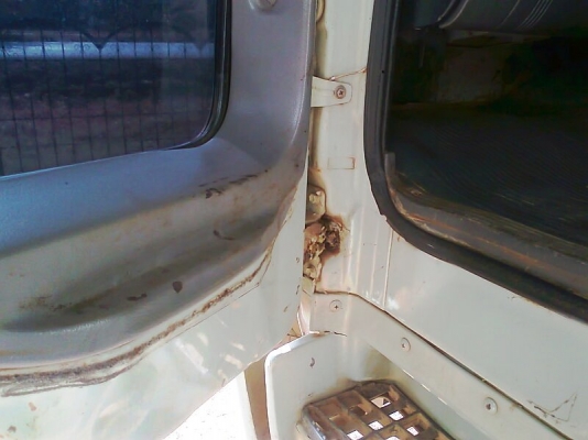 รถสิบล้อ HINO FM 3H รถปี 37 รถสวย มีทะเบียนครบ ราคาต่อรองได้