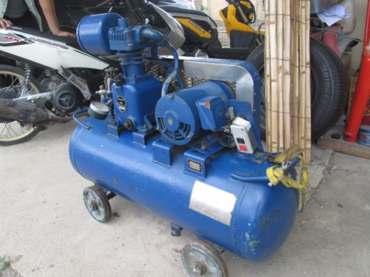 (เปลี่ยนมอเตอร์แล้วครับ) ปั๊มลมลูกสูบ HITACHI (เปลี่ยนมอเตอร์แล้วครับ) ปั๊มลมลูกสูบ HITACHI