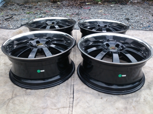 ขายแม็กใหม่ วาเรนซ่า ขอบ18 5รู114.3 จำนวน 1 ชุด