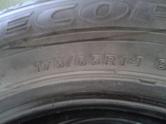 ยางป้ายแดง 175/65R14 Bridgestone Ecopia ปี13 ยางป้ายแดง 175/65R14 Bridgestone Ecopia ปี13