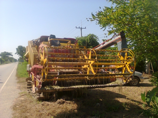 ขายรถเกี่ยวเกษตร