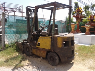 ขายรถยกโฟร์คลิฟท์ ยี่ห้อYale1.5 ตัน ( ตามสภาพ ) ขายรถยกโฟร์คลิฟท์ ยี่ห้อYale1.5 ตัน ( ตามสภาพ )