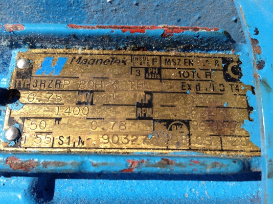 ขายมอเตอร์เกียร์ magnetek 1 HP. อัตราทด 1:25 สภาพสวย พร้อมใช้งาน มี 2 ตัวครับ