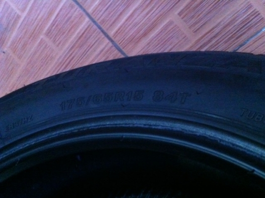 ยาง Bridgestone VRS import auto part