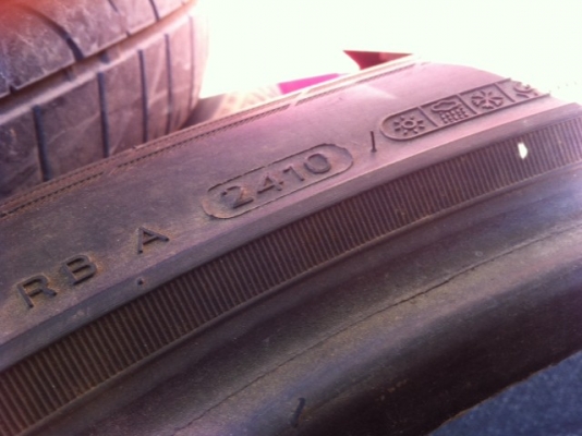 ยาง Aurora VRS import auto part