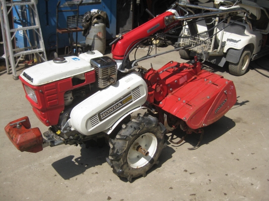 ขายรถพรวนดิน เตินตาม HONDA F800 พร้อมใช้งาน ขายรถพรวนดิน เตินตาม HONDA F800 พร้อมใช้งาน