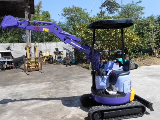 ขายรถขุดขนาดเล็ก KOMUTSU PC10-UU -3 รุ่น3 ใส่ท้ายรถปิคอัพได้