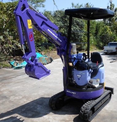 ขายรถขุดขนาดเล็ก KOMUTSU PC10-UU -3 รุ่น3 ใส่ท้ายรถปิคอัพได้