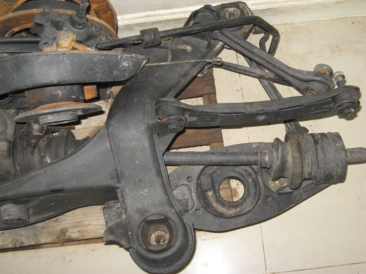 ขายเฟืองท้าย เพลาขับ Benz E220 W124