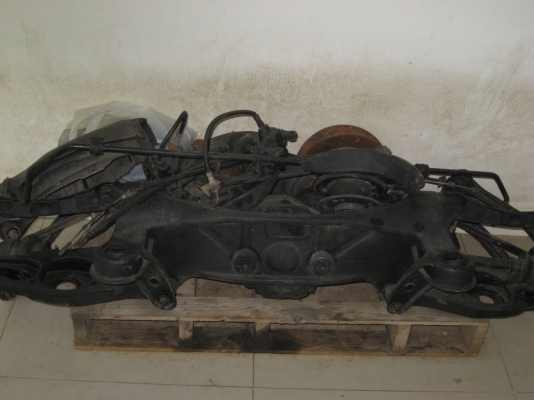 ขายเฟืองท้าย เพลาขับ Benz E220 W124