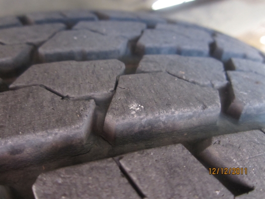 ขายด่วนๆๆ ISUZU 2.5 SPARK EX TURBO โฉม DRAGON ขายด่วนๆๆ ISUZU 2.5 SPARK EX TURBO โฉม DRAGON