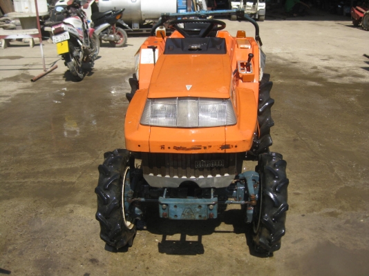 ขายรถไถ KUBOTA XB-1 4WD พร้อมใช้งาน ขายรถไถ KUBOTA XB-1 4WD พร้อมใช้งาน