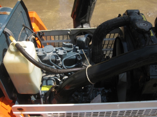 ขายรถไถ KUBOTA ZB1402M 4WD พร้อมใช้งาน ขายรถไถ KUBOTA ZB1402M 4WD พร้อมใช้งาน