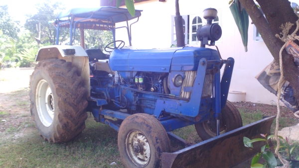 FORD 6610 T6 เอกสารเล่มทะเบียนพร้อมโอน อุปกรณ์2ชุด รถสภาพพร้อมใช้งาน