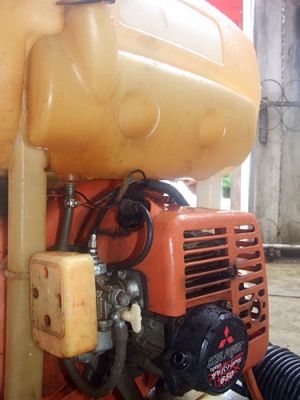 ขายเครื่องพ่นยา ราคา 1300 บาท