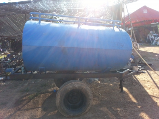 แท็งน้ำพร้อมเทลเลอ