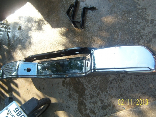 กันชนท้าย นาวาร่า ของเดิมติดรถ