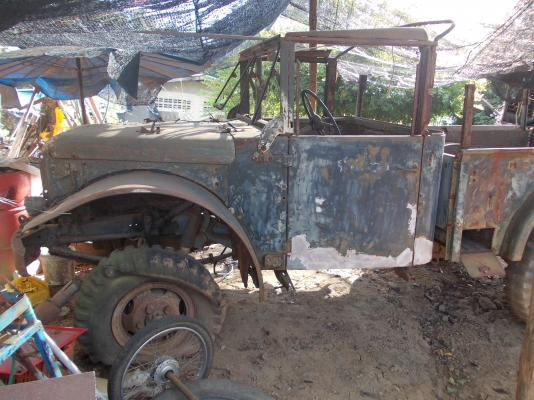 ร้าน m601 รับจัดหาและทำ  m37 และ m601นี่คือตัวอย่างกำลังปะผุและรอทำสีพร้อมเครื่องเดิม