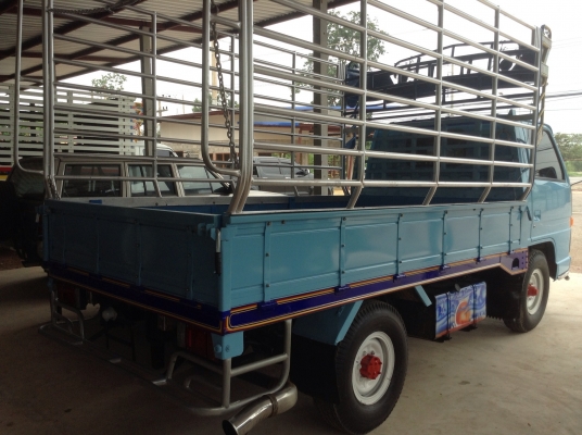 ขาย อีซูซุสี่ล้อ รถห้างแท้ เครื่อง 110 แรง (ติดเวลา) แนบหน้า-หลัง 280,000 ขาย อีซูซุสี่ล้อ รถห้างแท้ เครื่อง 110 แรง (ติดเวลา) แนบหน้า-หลัง 280,000