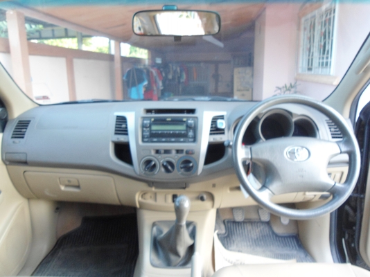 ขายHILUX VIGO 4 ประตู 4*2 Prerunner 3.0 MT จดปลายปี 2009 ขายHILUX VIGO 4 ประตู 4*2 Prerunner 3.0 MT จดปลายปี 2009