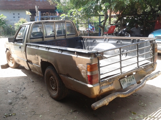 รถกระบะ L200 ปี่2533 รถเครื่องีใช้ได้ คันซีตามสภาพ ภาษีเต็ม