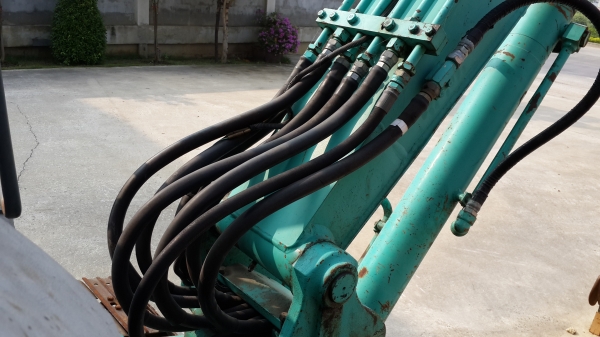 ขาย รถขุดแทรคเหล็ก KOBELCO PC 45 ราคา 520,000 โทร 081-8507085 (เอ)