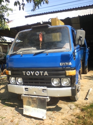 รถแท้ห้างๆหกล้อไดน่า  115 แรงติดเครนทานาโด2.9 ตันรถสวยแจ่มๆ