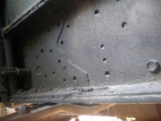 รถแท้ห้างๆหกล้อไดน่า  115 แรงติดเครนทานาโด2.9 ตันรถสวยแจ่มๆ