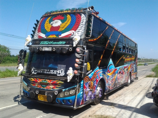 ขายรถบัสสามเสา 12 เมตร