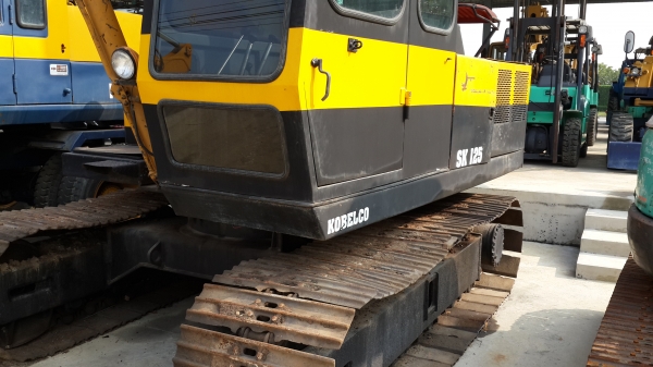 ขาย KOBELCO sk125-1 ราคา 520,000 โทร 081-8507085 (เอ) ขาย KOBELCO sk125-1 ราคา 520,000 โทร 081-8507085 (เอ)