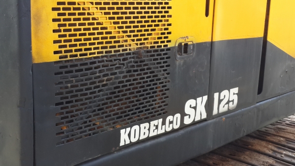 ขาย KOBELCO sk125-1 ราคา 520,000 โทร 081-8507085 (เอ) ขาย KOBELCO sk125-1 ราคา 520,000 โทร 081-8507085 (เอ)