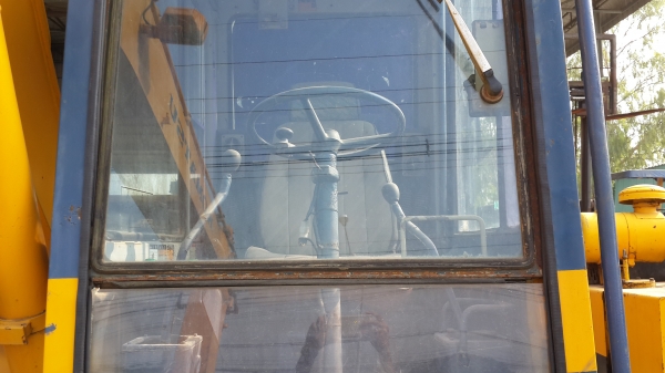 ขาย รถขุดล้อยาง KOMATSU PW100-3 ราคา 950,000 โทร 081-8507085 (เอ)
