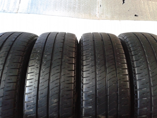 ขายยาง205 70 15 MICHELIN AGILS ปี12 ชุด3800