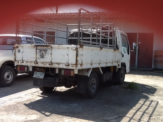 ขาย ISUZU 4 ล้อใหญ่ พร้อมเครน 1 ตัน ขาย ISUZU 4 ล้อใหญ่ พร้อมเครน 1 ตัน