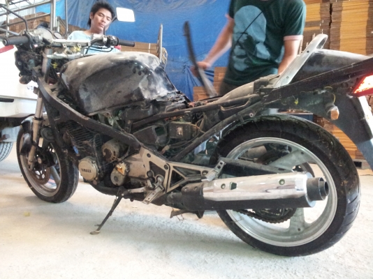 ขายfj1100ราคาถูก35000สำเนาหน้าเล่มครับ