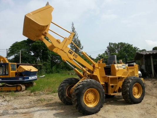 ขายขาดทุนด่วน  รถตัก910 580,000เหลือ480,000