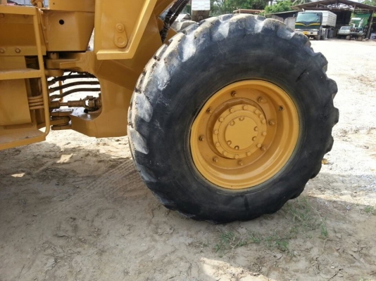 ขายขาดทุนด่วน  รถตัก910 580,000เหลือ480,000