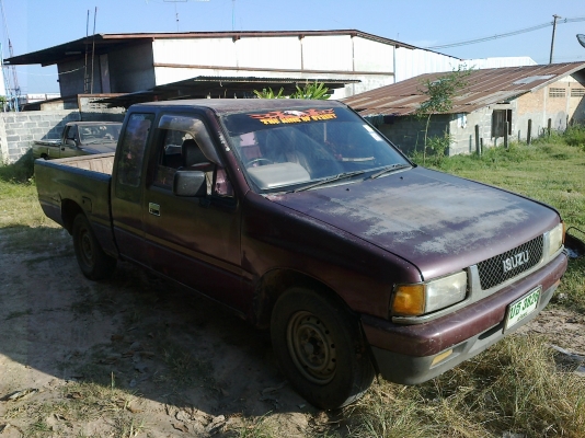 อีซูซุแคบ เดิมสวย ขายถูก พร้อมใช้ อีซูซุแคบ เดิมสวย ขายถูก พร้อมใช้