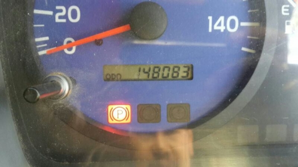 รถฮีโน่ 6 ล้อดั้ม  FC4J  170 แรงม้า ปี 49  ( รถวิ่ง 148,xxx กม. ) สนใจติดต่อ 081 - 6079515